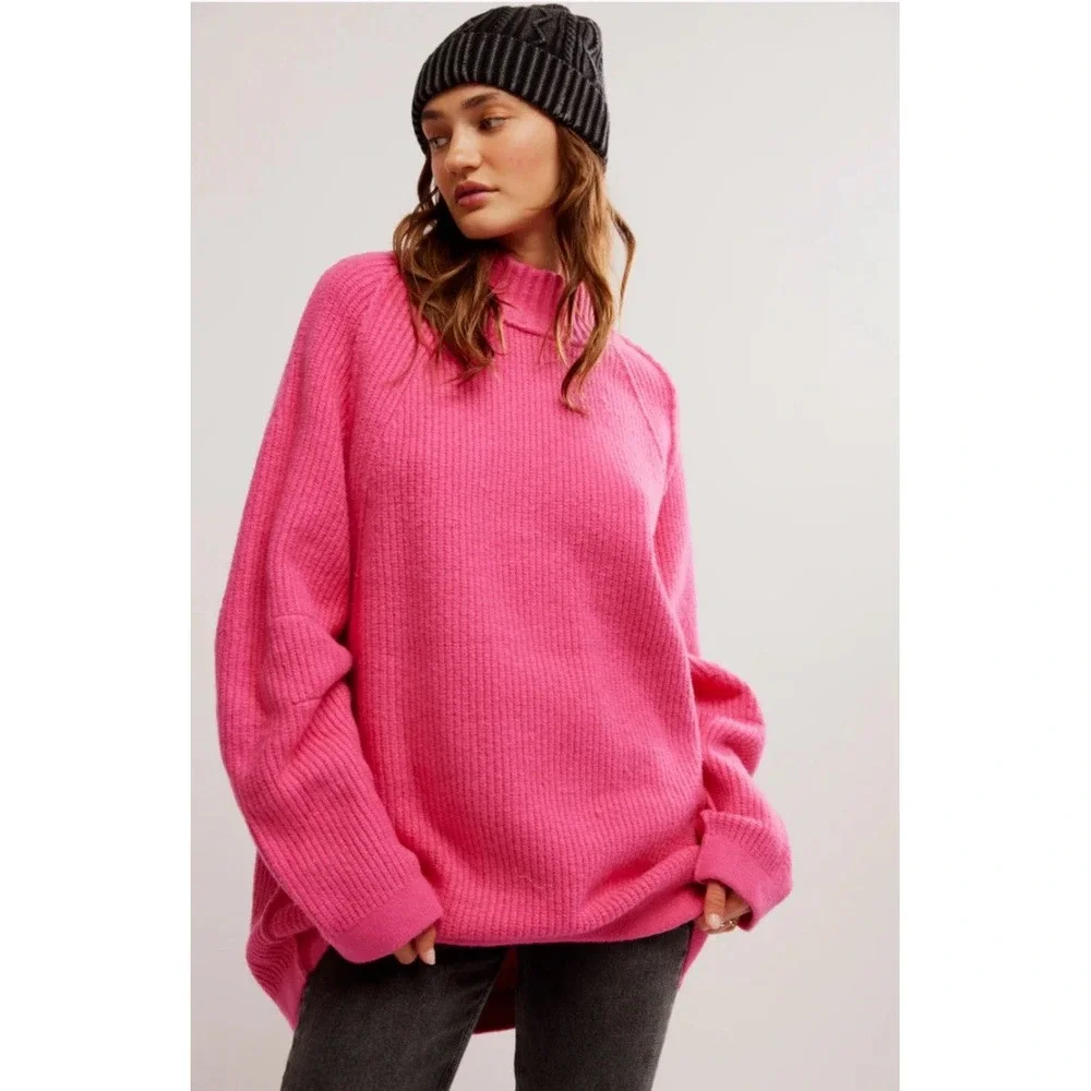 Free People Sunbeam Knit Oversized Mockneck Sweater Fuchsia Pink‎ Sz M Chunky